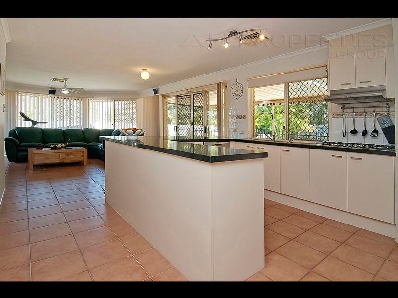 66 Glorious Way, Forest Lake QLD 4078