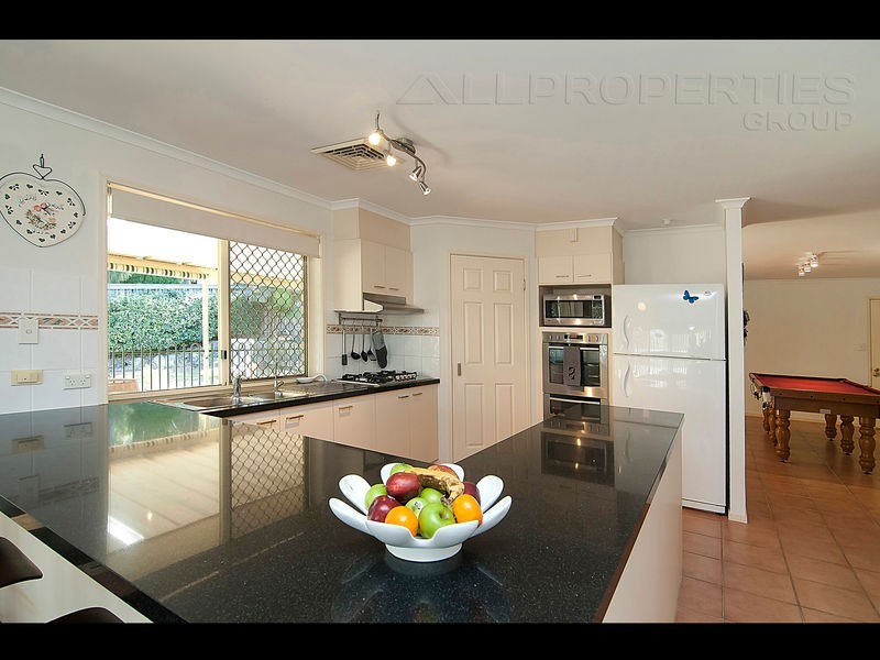 66 Glorious Way, Forest Lake QLD 4078