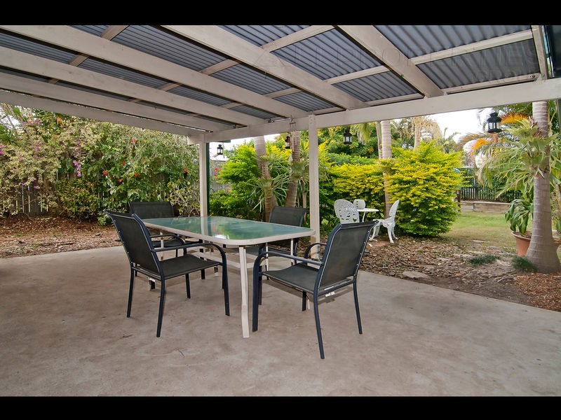16 Diamantina Street, Hillcrest QLD 4118