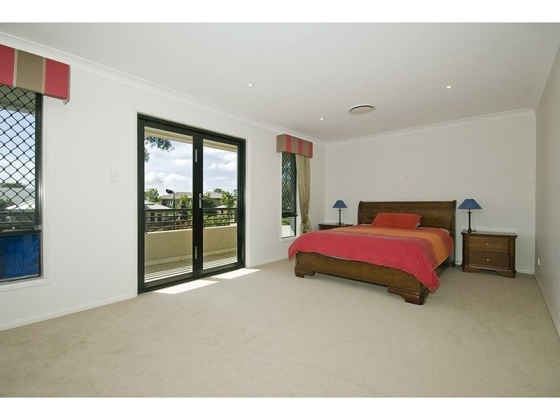 17 Stringybark Place, Heathwood QLD 4110