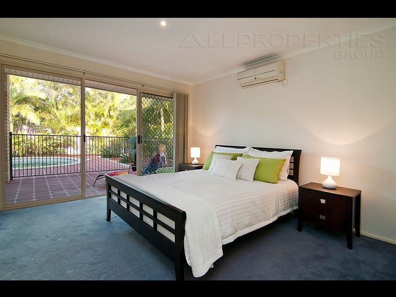 110 Lake Eyre Cres, Parkinson QLD 4115