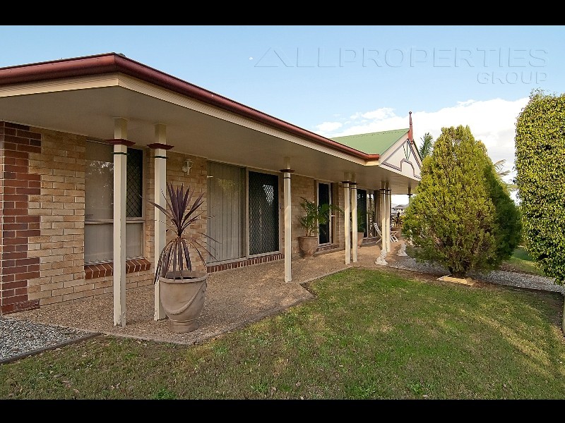 2 Wilhelm Drive, Windaroo QLD 4207