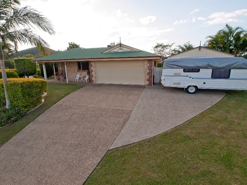 2 Wilhelm Drive, Windaroo QLD 4207