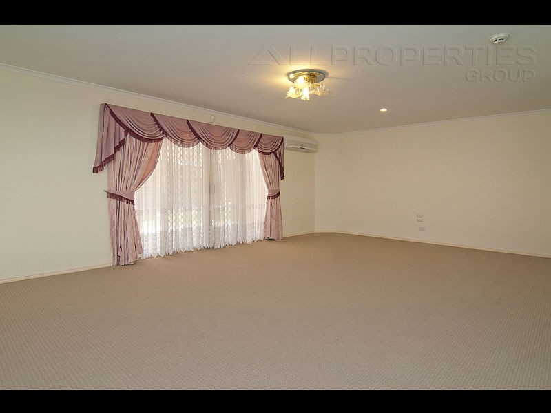 37 Danbulla Crescent, Forest Lake QLD 4078