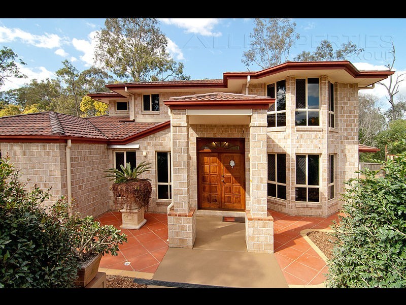 14 Lilydale Place, Forest Lake QLD 4078