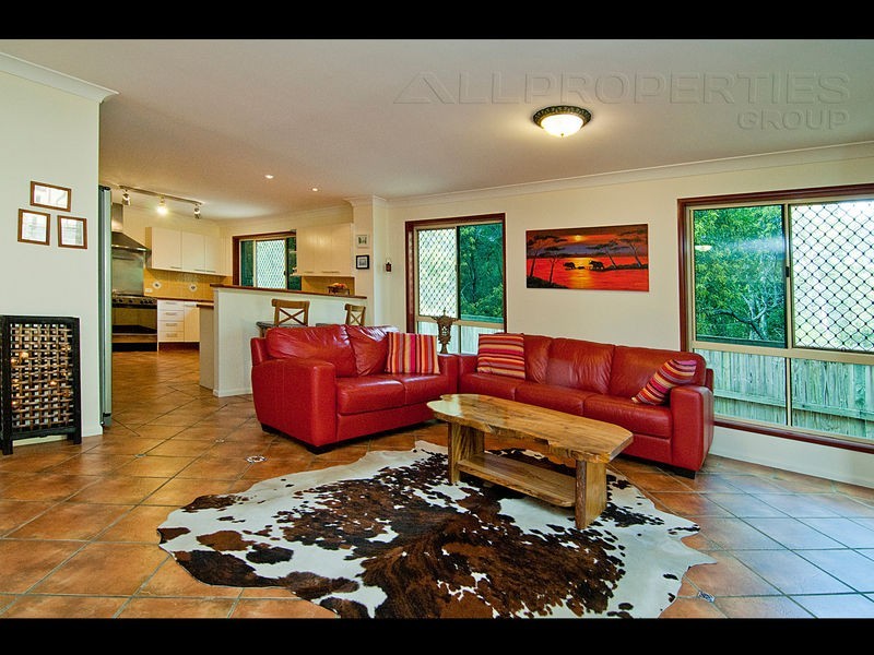 14 Lilydale Place, Forest Lake QLD 4078