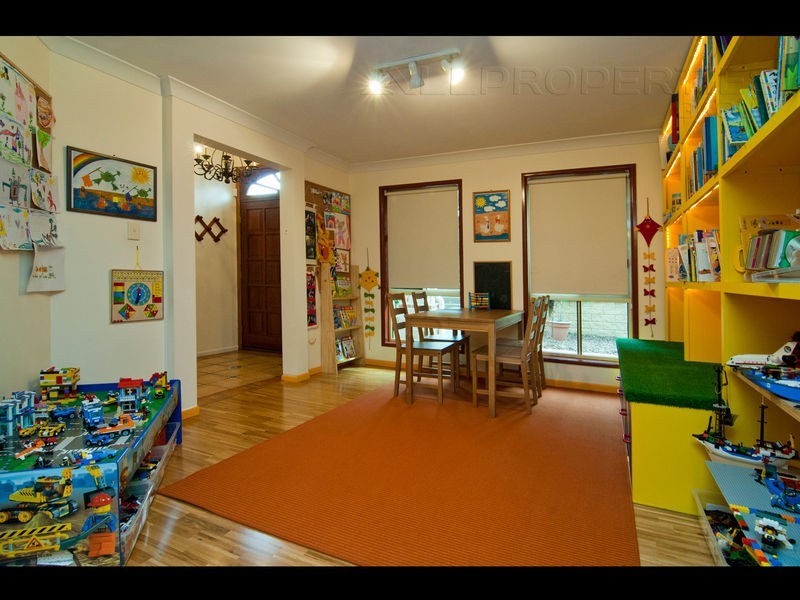 14 Lilydale Place, Forest Lake QLD 4078