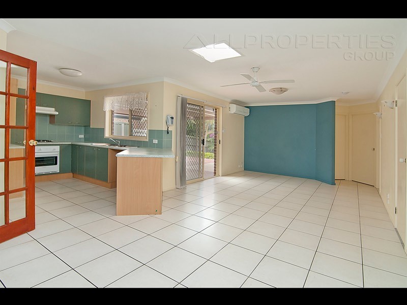 53 Murrumbidgee Street, Hillcrest QLD 4118
