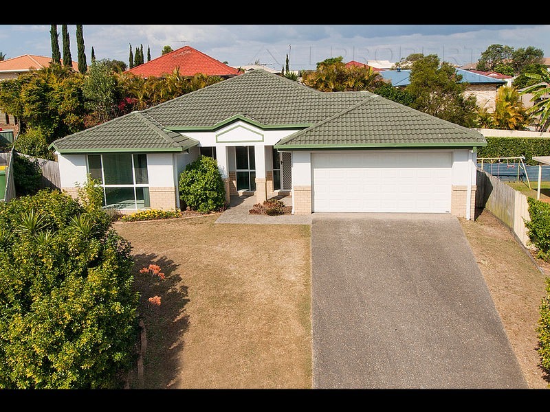 7 SAMIA COURT, Regents Park QLD 4118