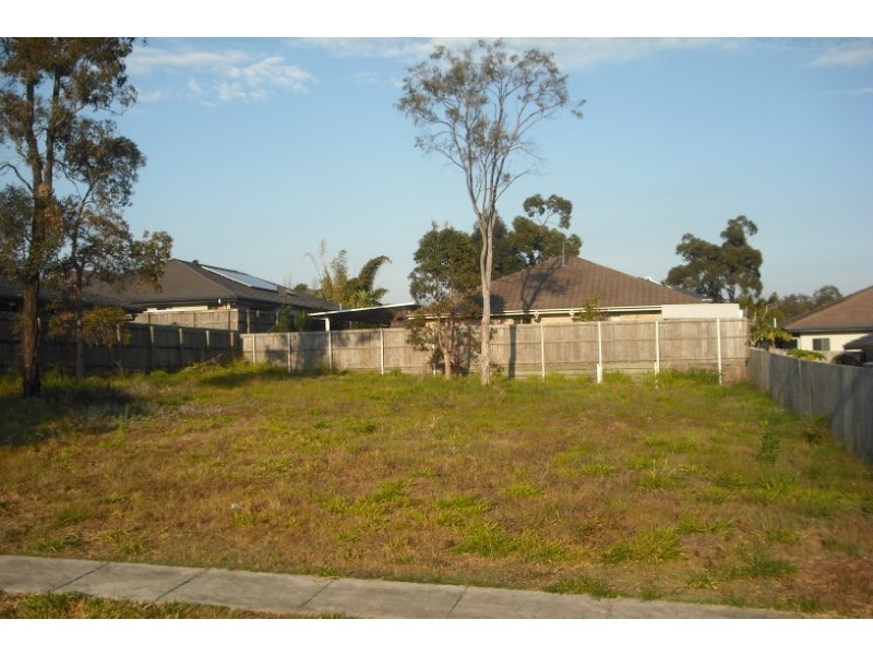 11 Oak Street, Heathwood QLD 4110