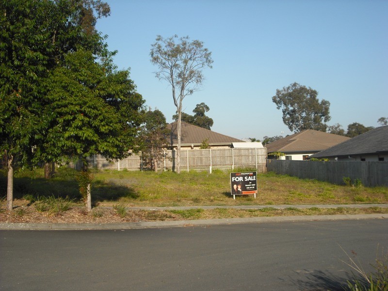 11 Oak Street, Heathwood QLD 4110