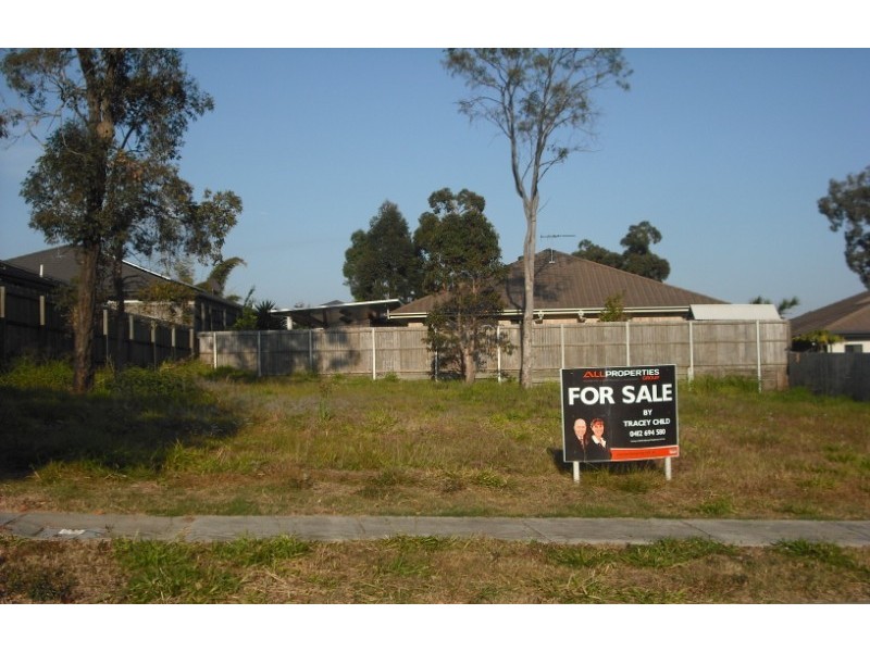 11 Oak Street, Heathwood QLD 4110