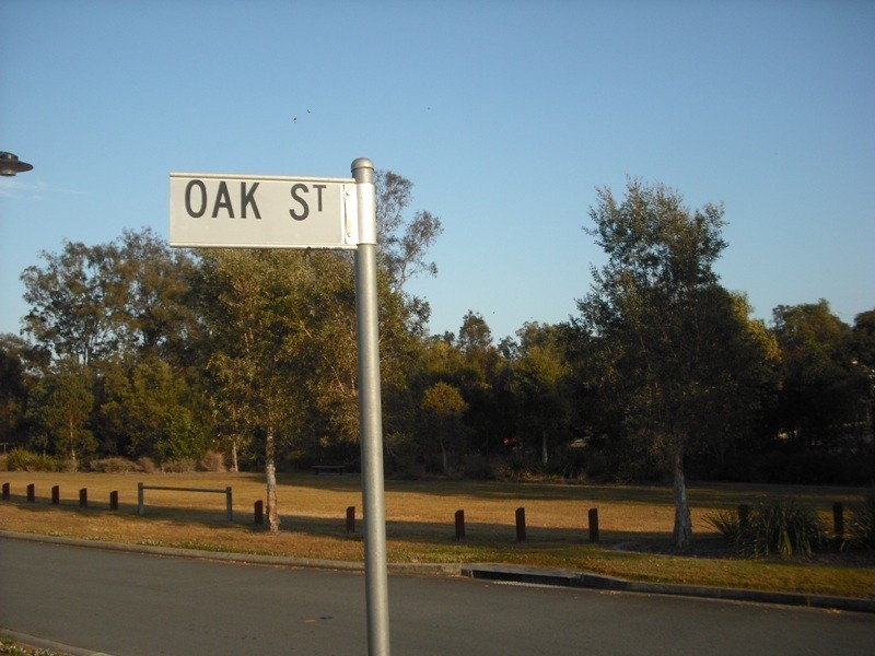 11 Oak Street, Heathwood QLD 4110