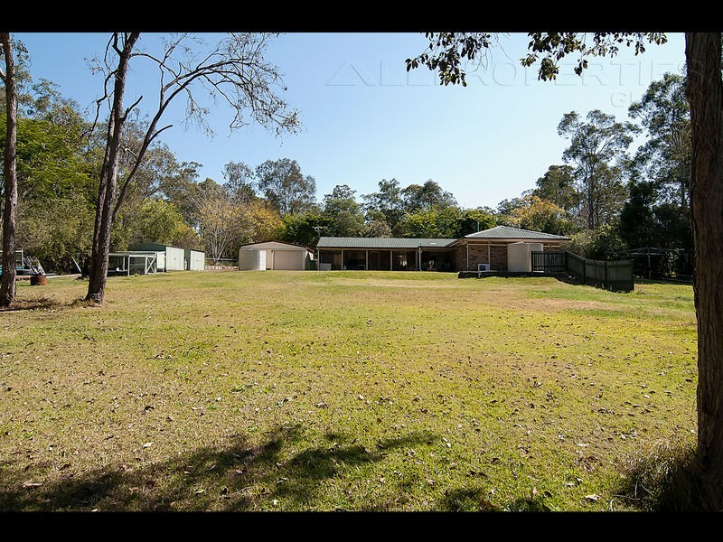 60 The Chase, Forestdale QLD 4118