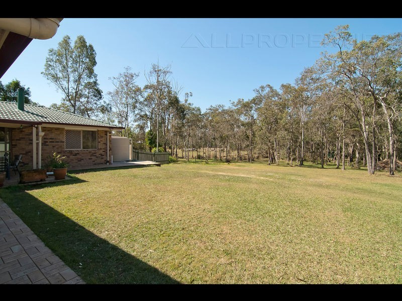 60 The Chase, Forestdale QLD 4118