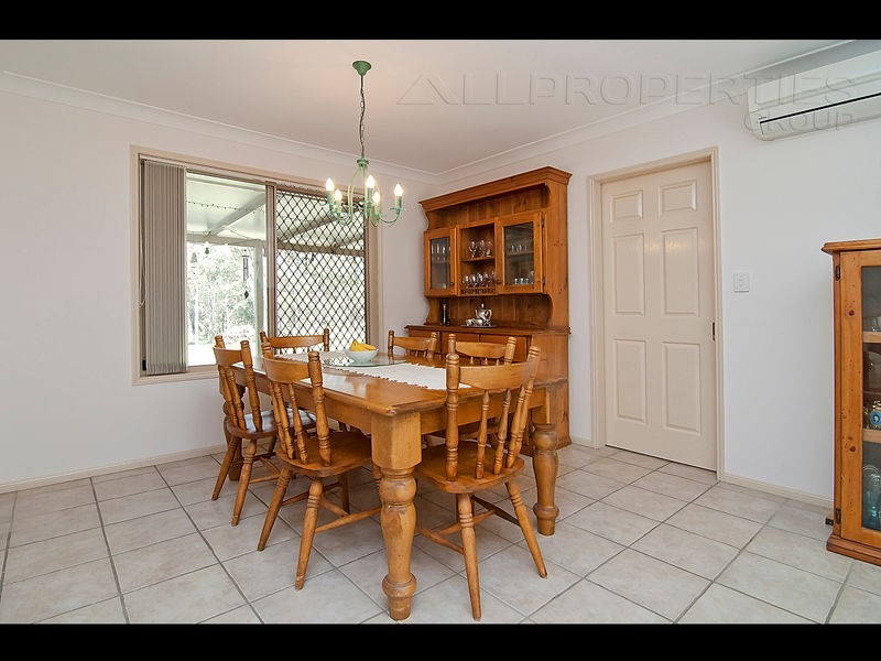 60 The Chase, Forestdale QLD 4118