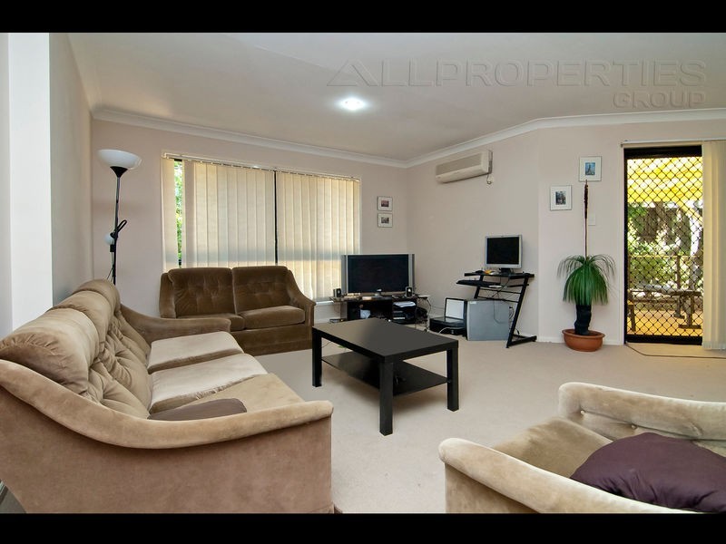 7/12 Peter Court, Sunnybank Hills QLD 4109
