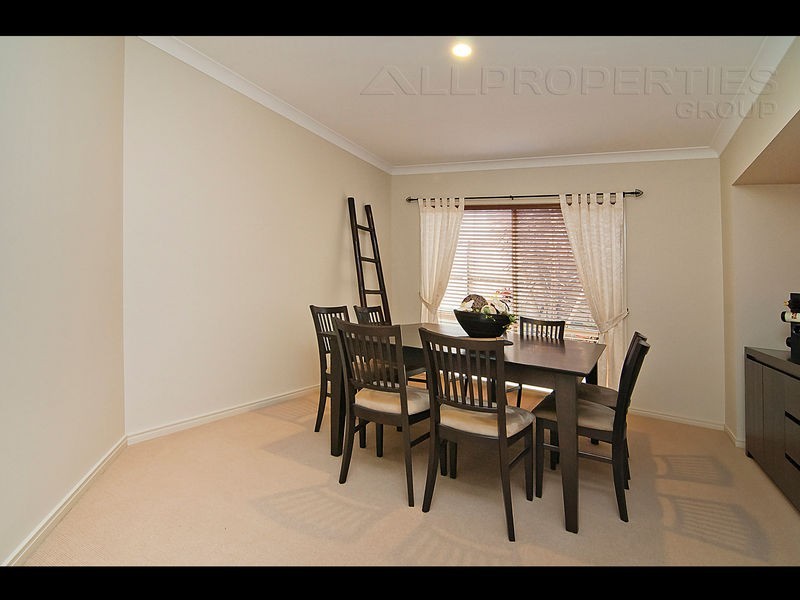 26 Buckley Drive, Drewvale QLD 4116