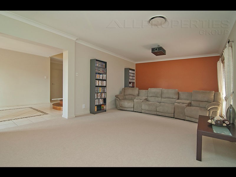 26 Buckley Drive, Drewvale QLD 4116