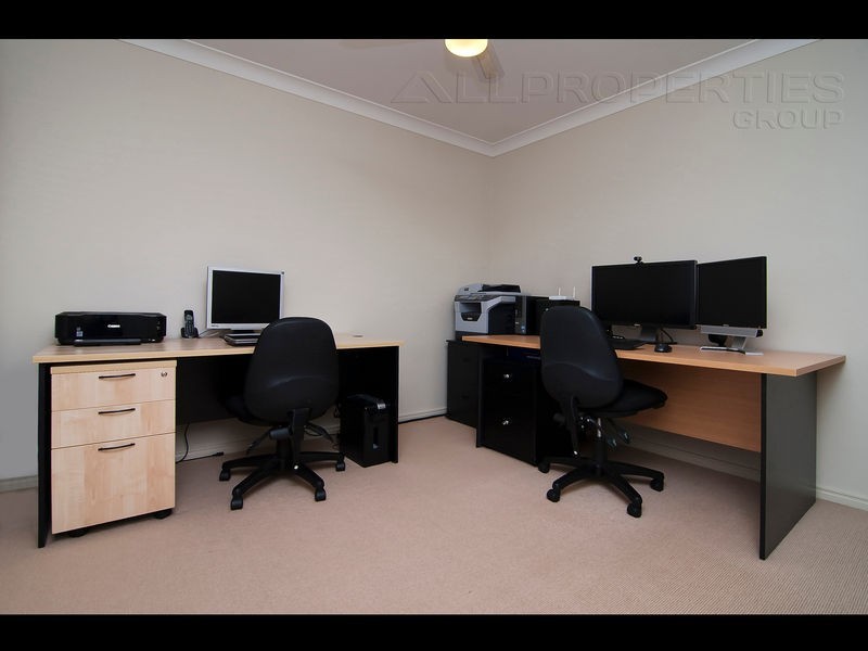 26 Buckley Drive, Drewvale QLD 4116