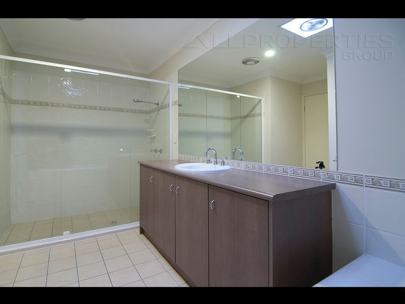 26 Buckley Drive, Drewvale QLD 4116