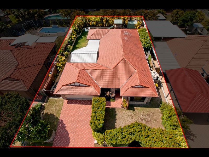 24 Daintree Drive, Parkinson QLD 4115