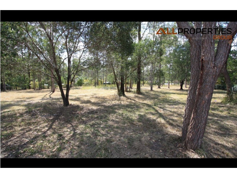 8 Potaroo Court, Greenbank QLD 4124