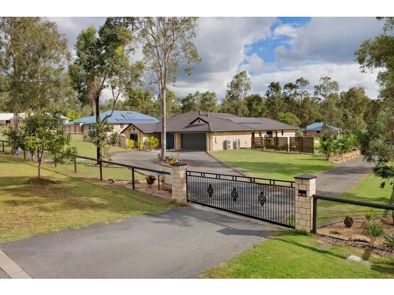 21-25 Border Cres, New Beith QLD 4124