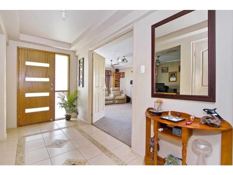 21-25 Border Cres, New Beith QLD 4124