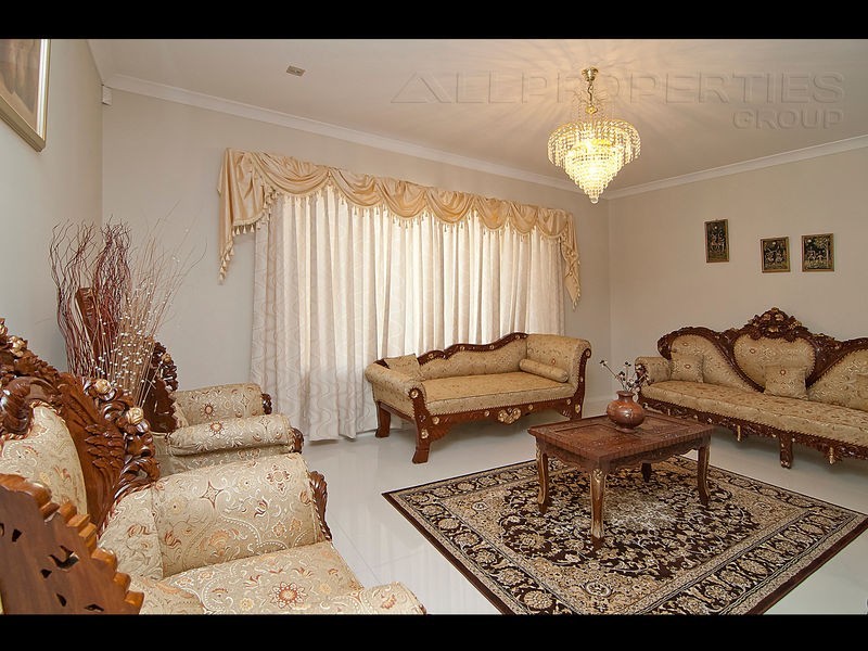 29 Oak Street, Heathwood QLD 4110