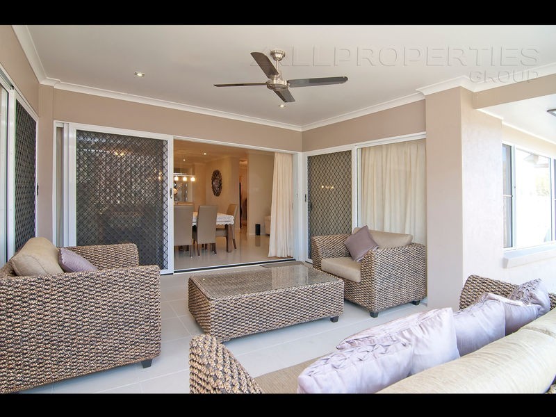 29 Oak Street, Heathwood QLD 4110