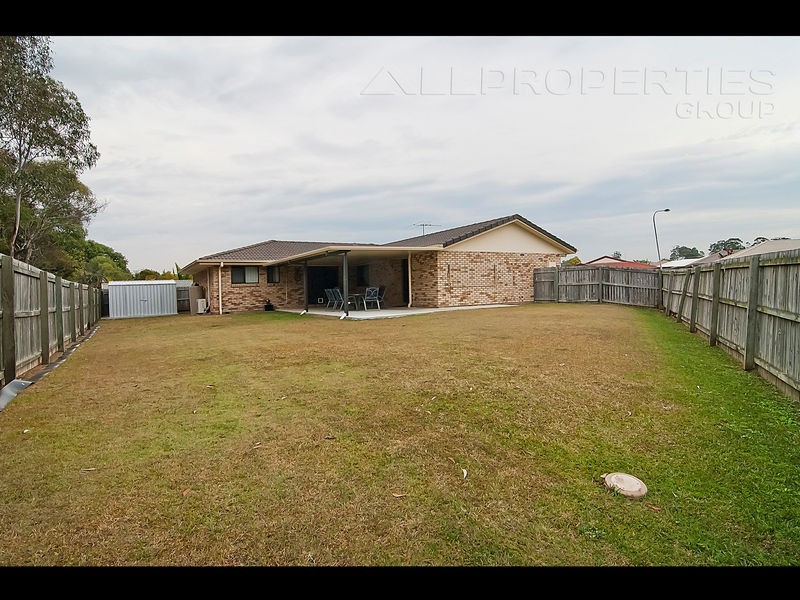 15 Daniella Drive, Marsden QLD 4132