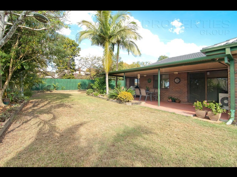 22 SONOROUS CLOSE, Regents Park QLD 4118