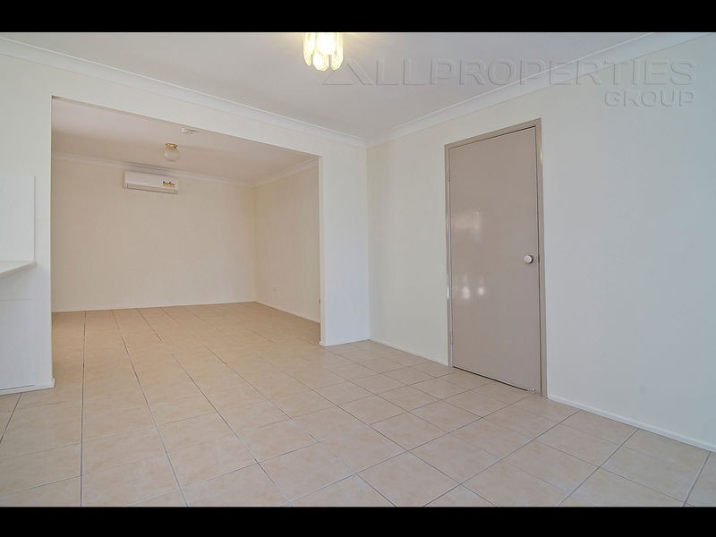 2 Oldbury Place, Forest Lake QLD 4078