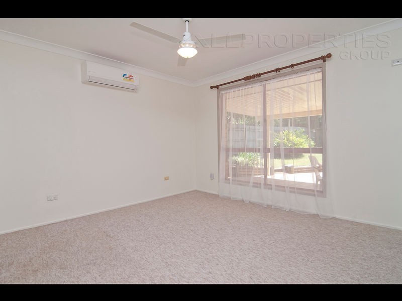 2 Oldbury Place, Forest Lake QLD 4078