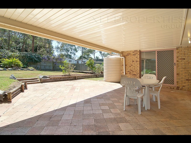 2 Oldbury Place, Forest Lake QLD 4078