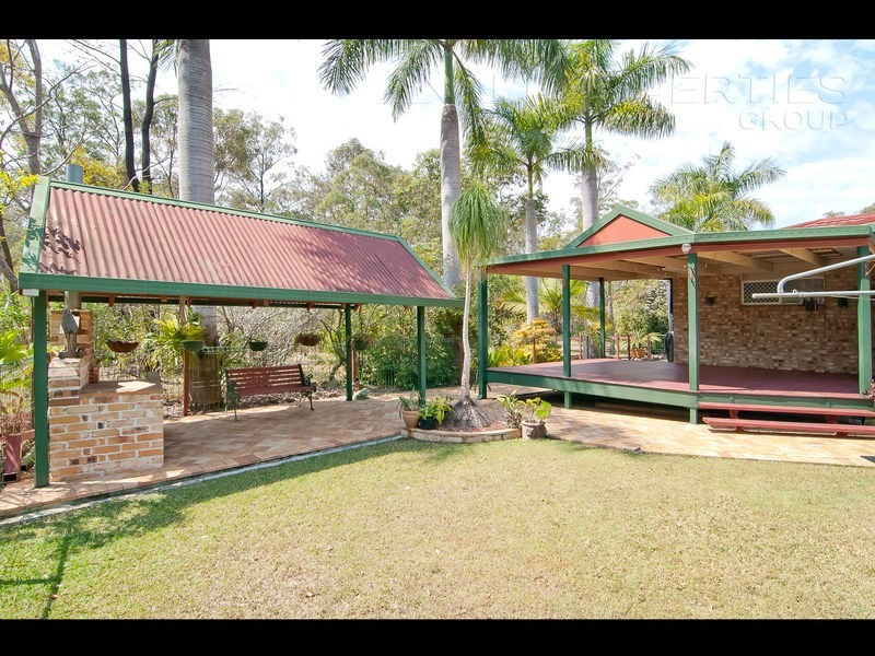 22 ACORUS CT, Regents Park QLD 4118