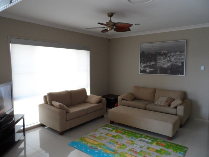 81 Parkwood Drive, Heathwood QLD 4110