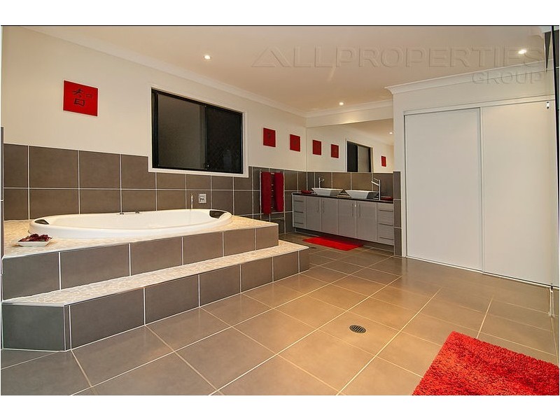 384 Veresdale Scrub School Road, Veresdale Scrub QLD 4285