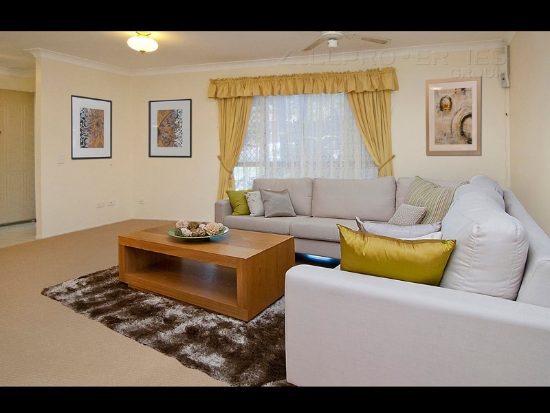 8 Wade Court, Boronia Heights QLD 4124