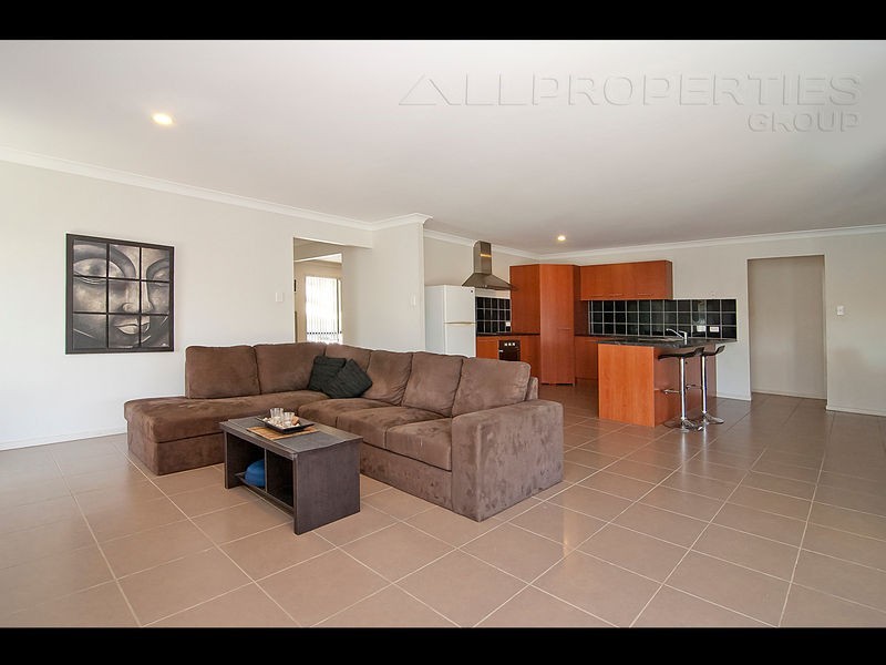 27 Pelsart Place, Drewvale QLD 4116