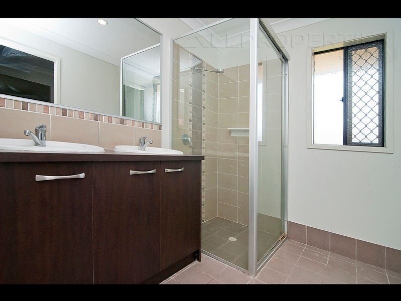 27 Pelsart Place, Drewvale QLD 4116