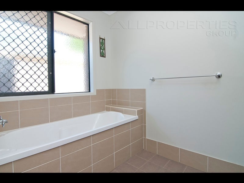 27 Pelsart Place, Drewvale QLD 4116