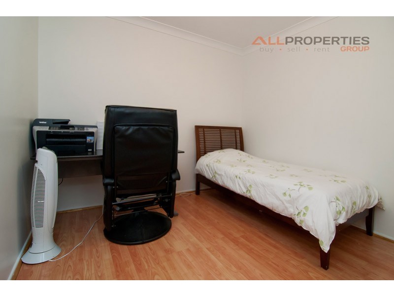 13 Kao Street, Marsden QLD 4132