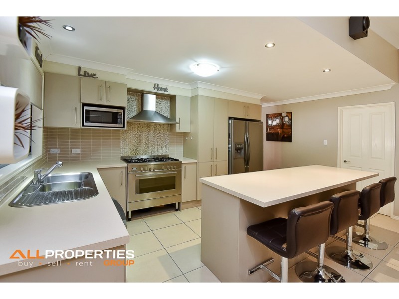 14 Brush Box Place, Heathwood QLD 4110