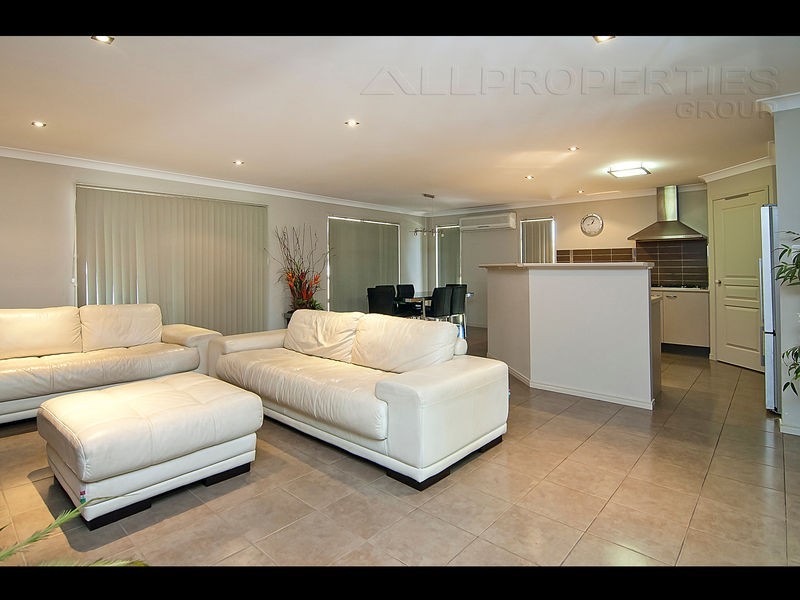 48 Lapford Circuit, Drewvale QLD 4116