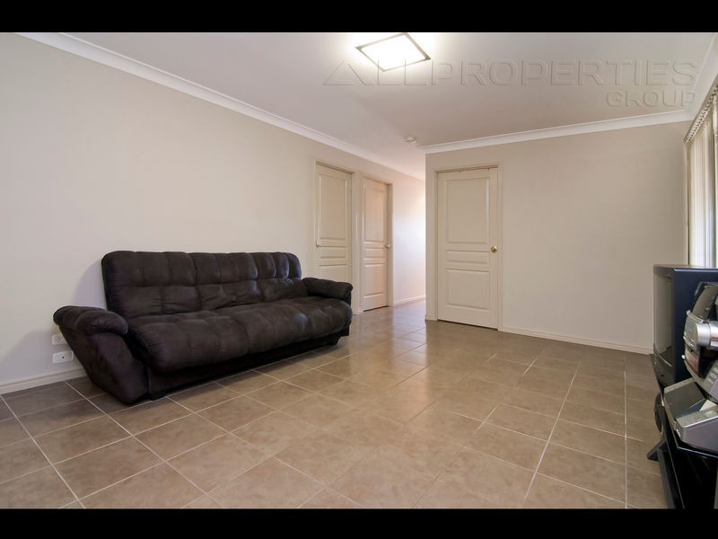 48 Lapford Circuit, Drewvale QLD 4116