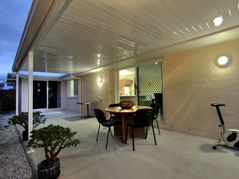 7 Hopman Way, Springfield Lakes QLD 4300