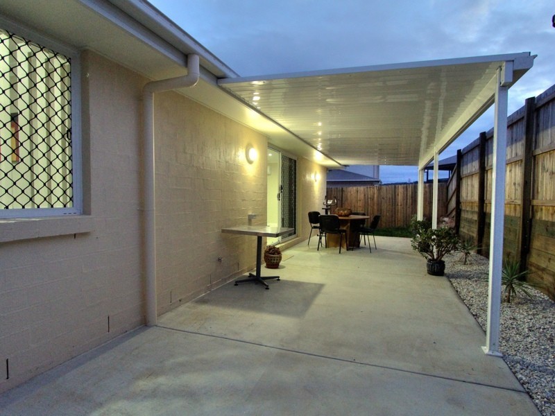 7 Hopman Way, Springfield Lakes QLD 4300