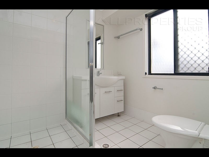 3 Tuckeroo Drive, Jimboomba QLD 4280